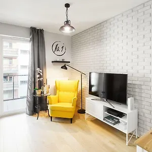 https://atelier-apartamenty-praga-no-1.warsawhotelspoland.com