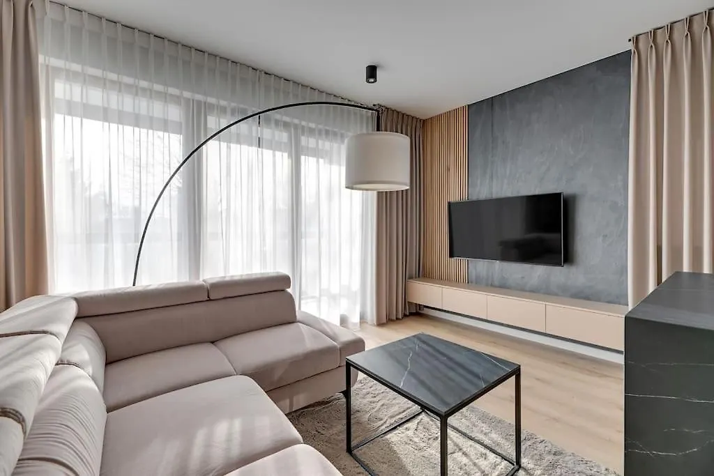 Zajezdnia Wrzeszcz 2 By Grand Apartments Gdańsk 0*,  Polska