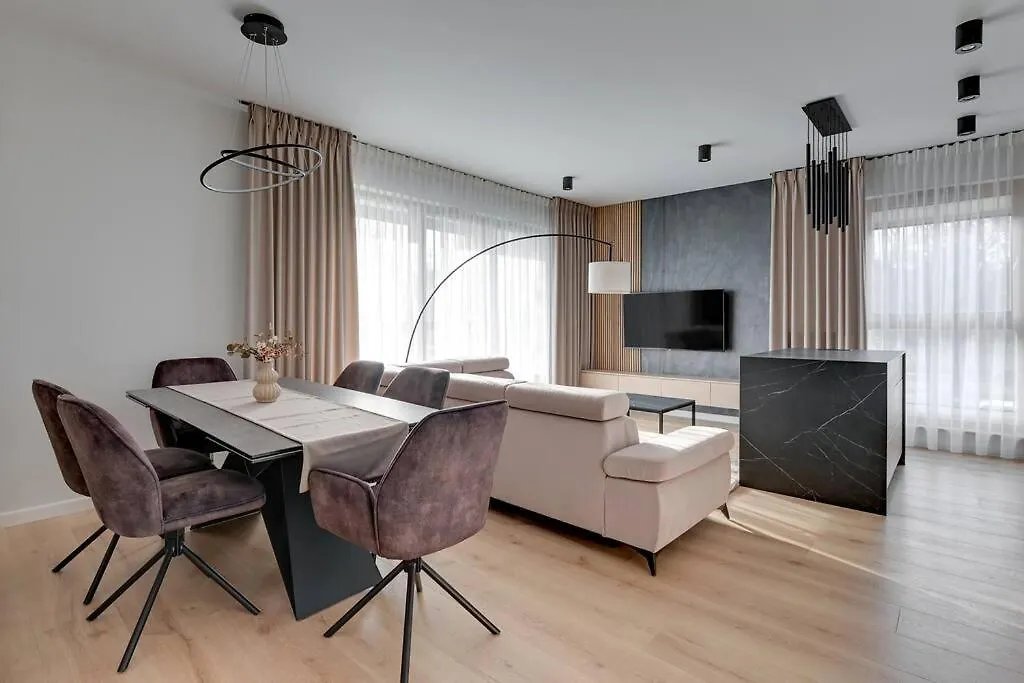 Zajezdnia Wrzeszcz 2 By Grand Apartments Gdańsk